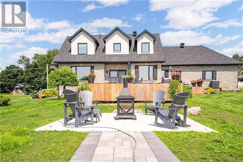 18734 County 2 Road, Cornwall, ON - Outdoor