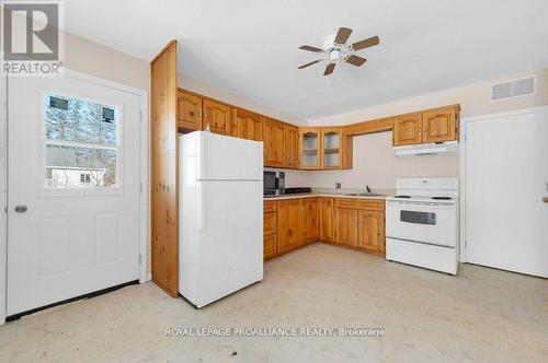 12345 Highway 41 N, Addington Highlands, ON - Indoor Photo Showing Kitchen