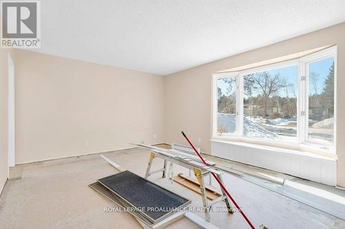 12345 Highway 41 N, Addington Highlands, ON - Indoor Photo Showing Other Room