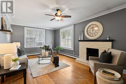 1101 King Street, Whitby (Downtown Whitby), ON - Indoor Photo Showing Living Room With Fireplace