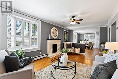 1101 King Street, Whitby (Downtown Whitby), ON - Indoor Photo Showing Living Room With Fireplace