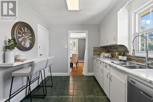 1101 King Street, Whitby (Downtown Whitby), ON - Indoor Photo Showing Kitchen With Double Sink