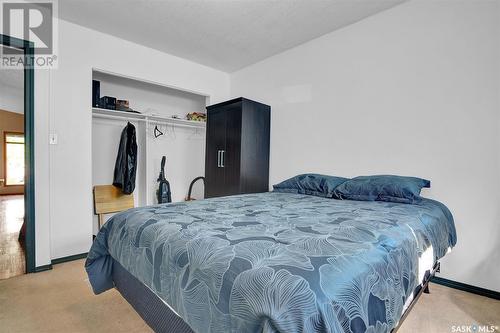 1329 Queen Street, Regina, SK - Indoor Photo Showing Bedroom