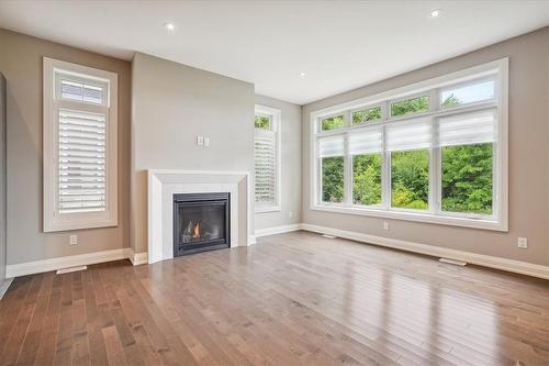 5622 Ironwood Street|Unit #1, Niagara Falls, ON - Indoor Photo Showing Living Room With Fireplace