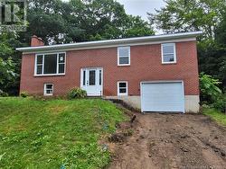 75 Foley Court  Fredericton, NB E3B 2R8