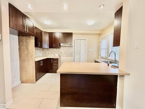 Cuisine - 209 75E Avenue, Laval (Chomedey), QC - Indoor Photo Showing Kitchen