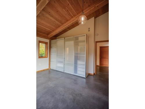 3439 Cazakoff Road, Nelson, BC - Indoor Photo Showing Other Room