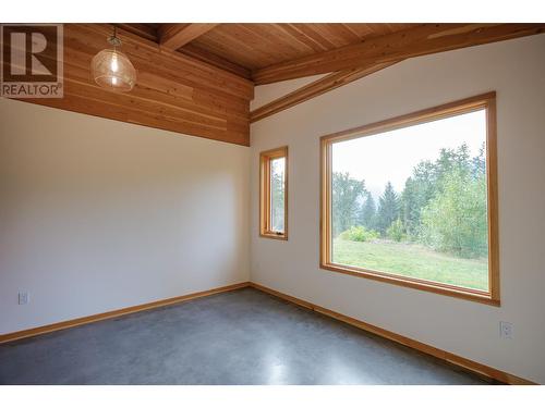 3439 Cazakoff  Road, Nelson, BC - Indoor Photo Showing Other Room