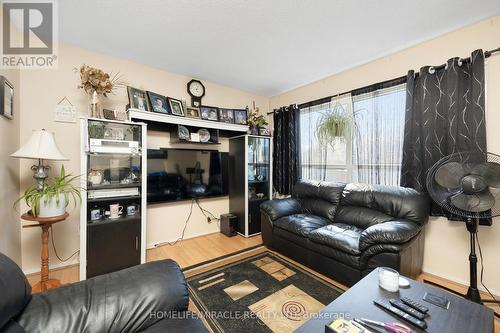 9 - 1945 Denmar Road N, Pickering, ON - Indoor Photo Showing Living Room