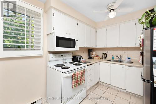 9 - 1945 Denmar Road N, Pickering (Village East), ON - Indoor Photo Showing Kitchen With Double Sink