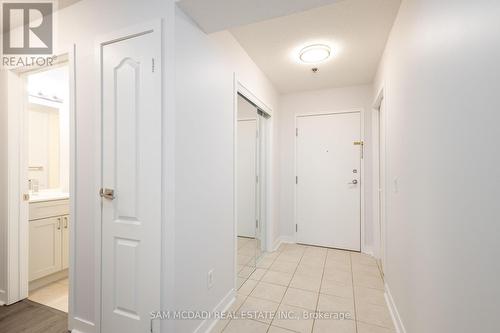 102 - 4 Dayspring Circle, Brampton (Goreway Drive Corridor), ON - Indoor Photo Showing Other Room