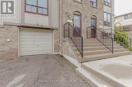 82 - 82 Guildford Crescent, Brampton (Central Park), ON - Outdoor