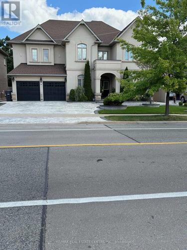 119 Royal West Bsmt Drive, Brampton, ON - Outdoor With Facade