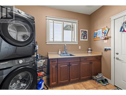 1011 Mt. Ida Drive, Vernon, BC - Indoor Photo Showing Laundry Room