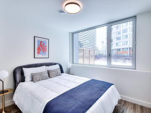 Chambre Ã  coucher principale - 813-5050 Boul. De L'Assomption, Montréal (Rosemont/La Petite-Patrie), QC - Indoor Photo Showing Bedroom