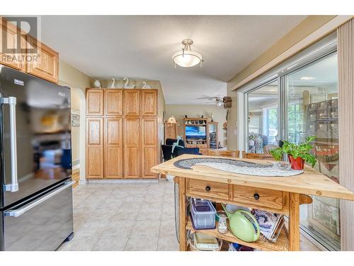 43 Kingfisher Drive, Penticton, BC - Indoor