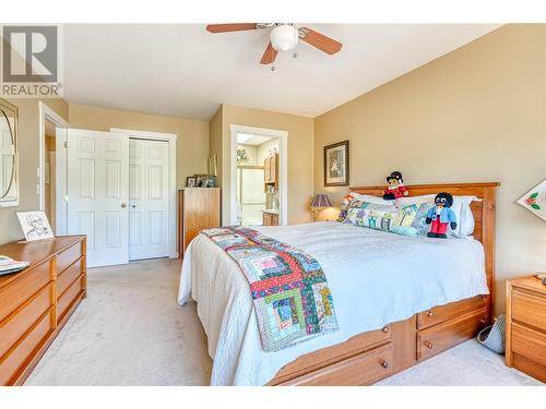 43 Kingfisher Drive, Penticton, BC - Indoor Photo Showing Bedroom