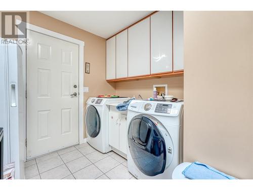 43 Kingfisher Drive, Penticton, BC - Indoor Photo Showing Laundry Room