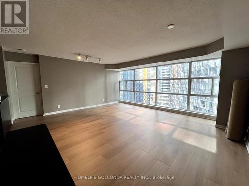 1702 - 11 St. Joseph Street, Toronto, ON - Indoor Photo Showing Other Room