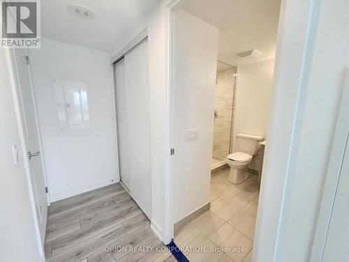 910 - 1455 Celebration Drive, Pickering, ON - Indoor Photo Showing Bathroom