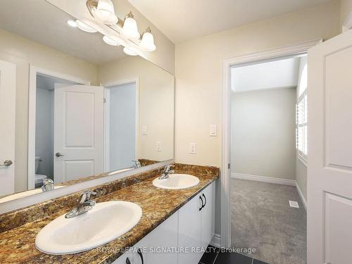 1256 Stevens Rd, Innisfil, ON - Indoor Photo Showing Bathroom