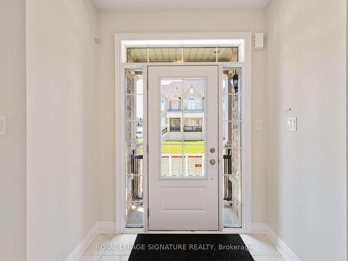 1256 Stevens Rd, Innisfil, ON - Indoor Photo Showing Other Room