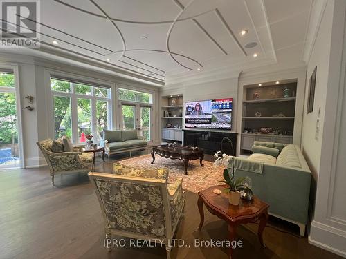 52B Citation Drive, Toronto, ON - Indoor Photo Showing Living Room