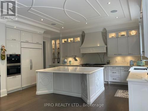 52 B Citation Drive, Toronto (Bayview Village), ON - Indoor Photo Showing Kitchen With Upgraded Kitchen