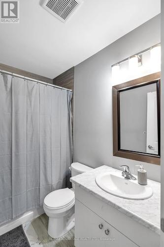 92 - 2070 Meadowgate Boulevard, London, ON - Indoor Photo Showing Bathroom