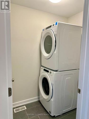 27 Margaret Graham Terrace, Smiths Falls, ON - Indoor Photo Showing Laundry Room