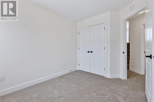 27 Margaret Graham Terrace, Smiths Falls, ON - Indoor Photo Showing Other Room