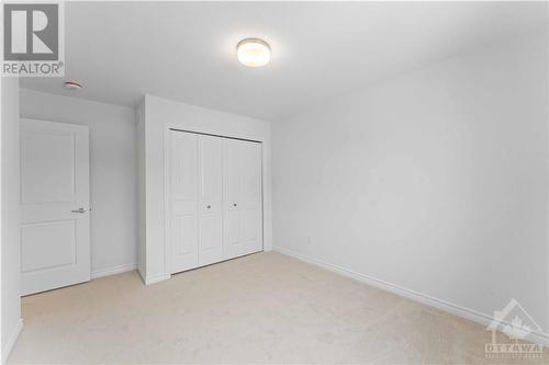 653 Persimmon Way, Ottawa, ON - Indoor Photo Showing Other Room