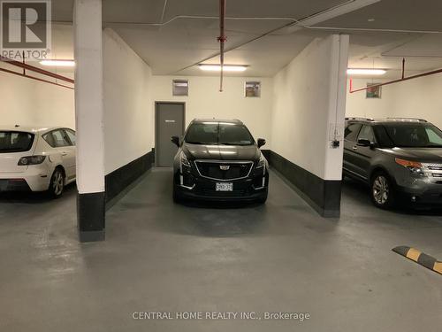 210 - 2910 Highway 7 Road W, Vaughan, ON - Indoor Photo Showing Garage