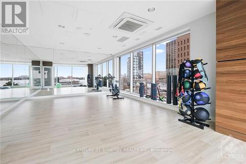 1002 - 805 Carling Avenue, Ottawa, ON - Indoor Photo Showing Gym Room