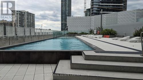 302 - 3900 Confederation Parkway, Mississauga (City Centre), ON - Outdoor With In Ground Pool