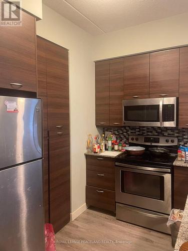 1602 - 318 Spruce Street, Waterloo, ON - Indoor Photo Showing Kitchen With Stainless Steel Kitchen