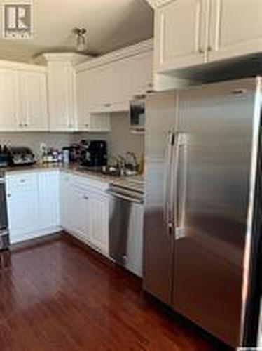 104 2201 Newcombe Drive, Estevan, SK - Indoor Photo Showing Kitchen With Stainless Steel Kitchen