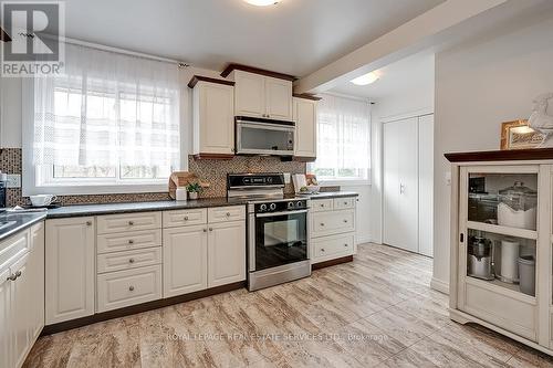 20 - 2145 Sherobee Road, Mississauga (Cooksville), ON - Indoor Photo Showing Kitchen