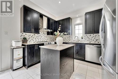 68 Johnson Road, Brantford, ON - Indoor Photo Showing Kitchen