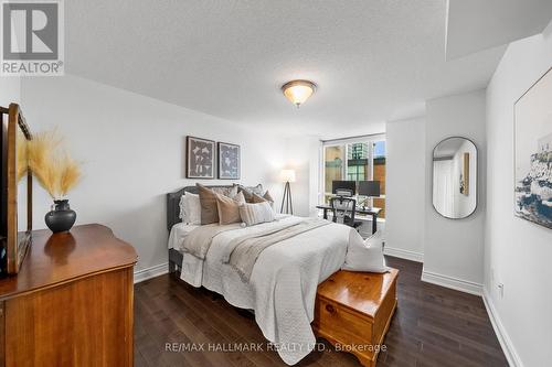 1006 - 109 Front Street E, Toronto (Waterfront Communities), ON - Indoor Photo Showing Bedroom