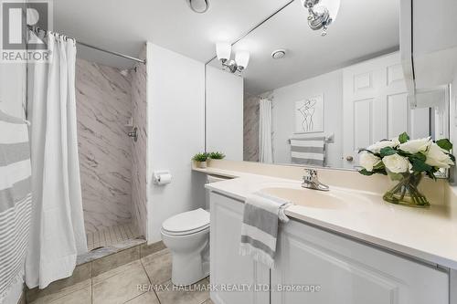 1006 - 109 Front Street E, Toronto (Waterfront Communities), ON - Indoor Photo Showing Bathroom