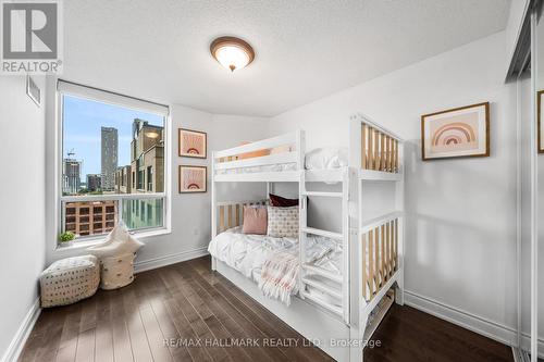 1006 - 109 Front Street E, Toronto (Waterfront Communities), ON - Indoor Photo Showing Bedroom