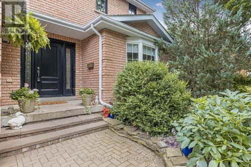 38 Irwin Drive, Barrie (Northwest), ON - Outdoor