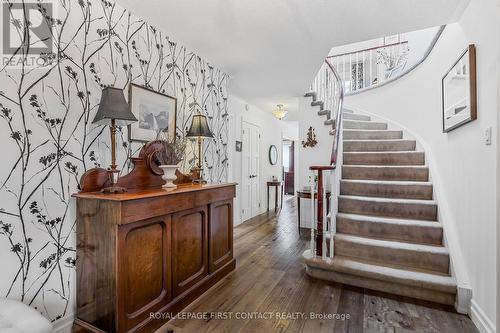 38 Irwin Drive, Barrie (Northwest), ON - Indoor Photo Showing Other Room