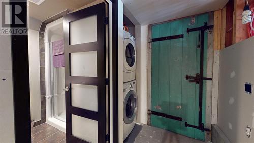 961 Basswood Lake Rd, Huron Shores, ON - Indoor Photo Showing Laundry Room