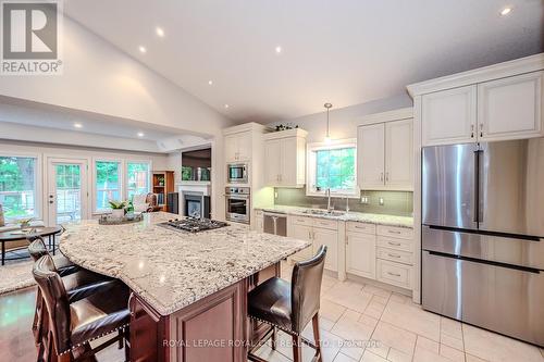 11 Valley Road, Guelph (Village), ON - Indoor Photo Showing Kitchen With Stainless Steel Kitchen With Upgraded Kitchen