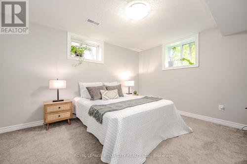 11 Valley Road, Guelph (Village), ON - Indoor Photo Showing Bedroom