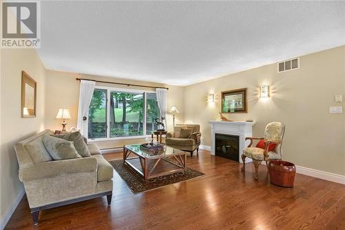 14 Rockcliffe Road, Brockville, ON - Indoor Photo Showing Living Room With Fireplace