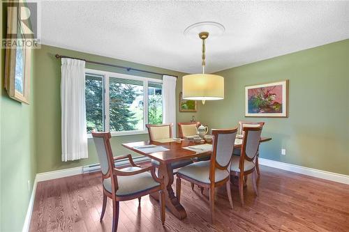 14 Rockcliffe Road, Brockville, ON - Indoor Photo Showing Dining Room