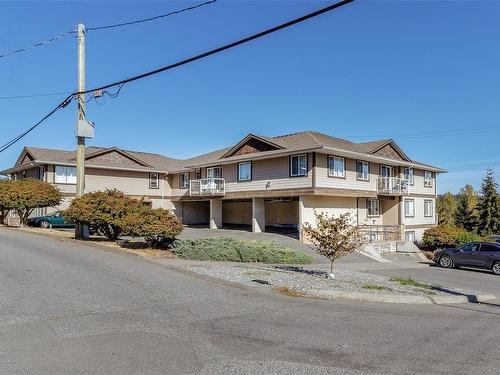 6-8 White St, Ladysmith, BC - Outdoor With Facade